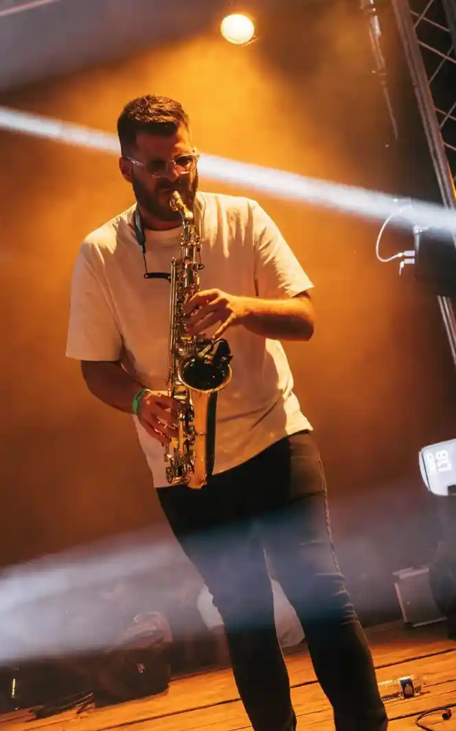 Nic'O Sax11